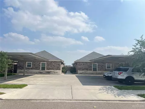 2706 E Garfield Ave, Alton, TX 78573