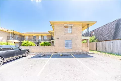 3712 N 6th St #3, Mcallen, TX 78501