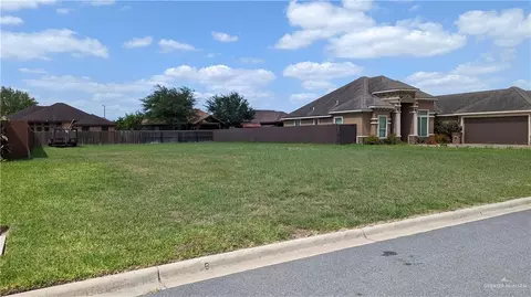 2107 Glendale Dr, Edinburg, TX 78541