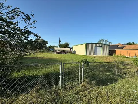 216 W Hazel St, San Juan, TX 78589