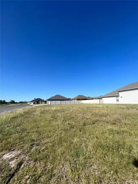 6314 Bentwood Dr, Harlingen, TX 78552