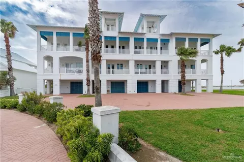 8415 Water St, South Padre Island, TX 78597