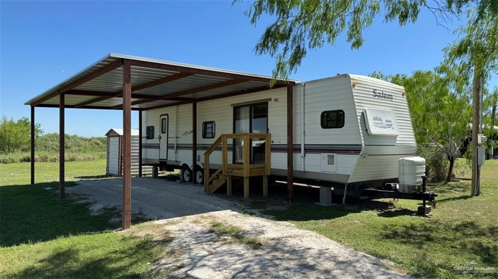 004 Marshall Hutts Rd  