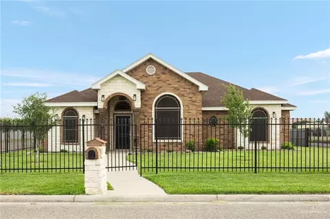 1422 Seminole Valley Dr, Alamo, TX 78516