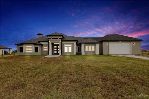9327 Mile 20 N, Edcouch, TX 78538