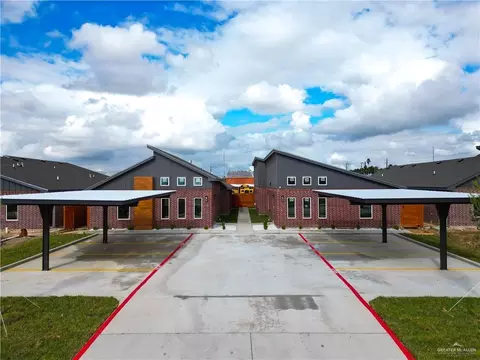 908 Hidden Hills St, Mission, TX 78572