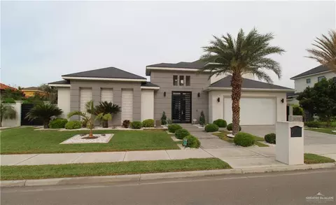 3010 Esmeralda St, Edinburg, TX 78539