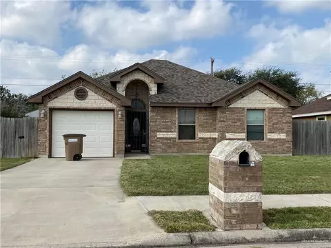 4915 N Aguajito St, Edinburg, TX 78542