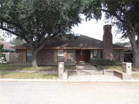 2412 Robin Ave, Mcallen, TX 78504