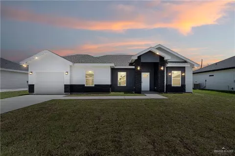 214 N Drift St, La Feria, TX 78559