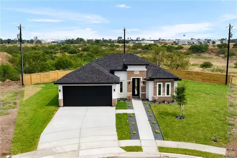 401 Quarry Dr, Alton, TX 78573
