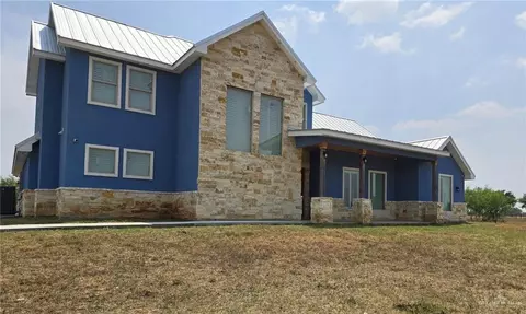 21203 Los Venados Dr, Edinburg, TX 78542