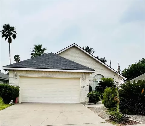 941 Katrin Dr, Alamo, TX 78516
