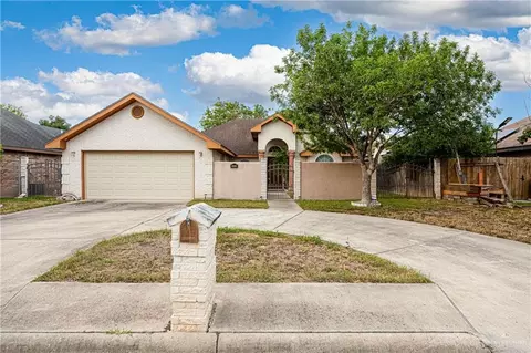1210 E Bugambilia Ave, Hidalgo, TX 78557