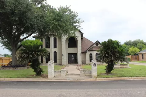 1120 S 7th St, Alamo, TX 78516