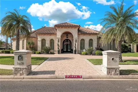 1605 Crown Pt, Mission, TX 78572