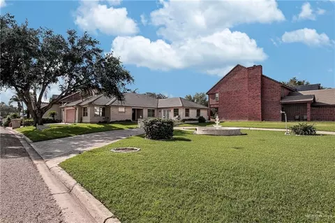 312 Sabine St, Mission, TX 78572