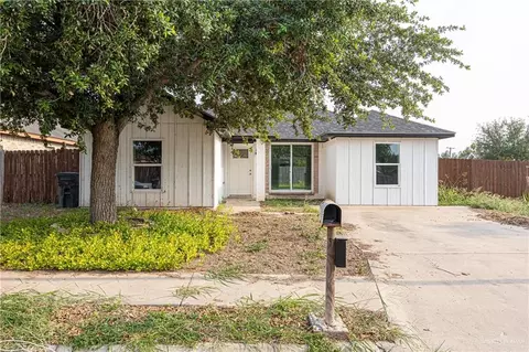 1903 W 17th St, Mission, TX 78572