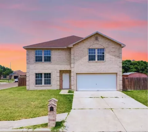 2112 Magnolia St, Mission, TX 78573