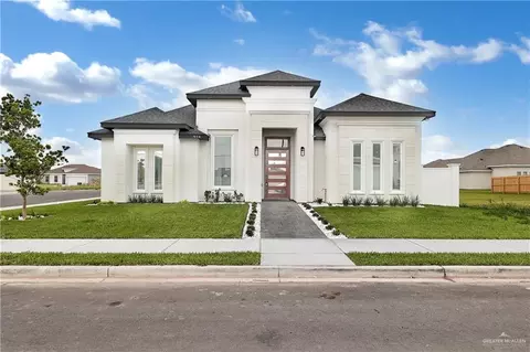 916 Buxton Ave, Edinburg, TX 78541