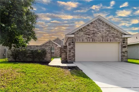306 Castillos Y Diamantes St, Mission, TX 78572
