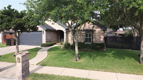 3604 Sycamore Dr, Edinburg, TX 78542
