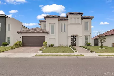 2716 W Hart St, Edinburg, TX 78539