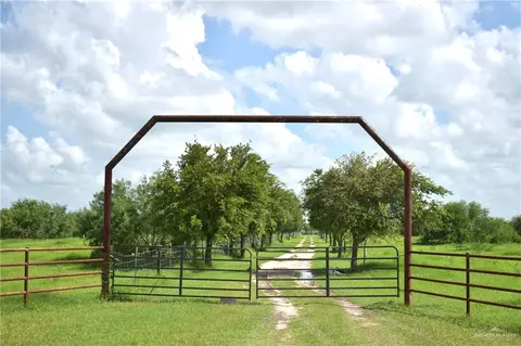 11324 Pauline Ln, Lyford, TX 78569