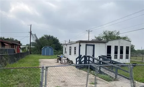7300 Lakeview Dr, Mission, TX 78574