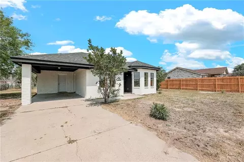 204 Lincoln St, Elsa, TX 78599