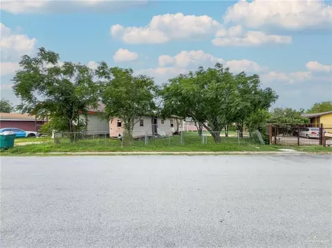1012 W Warren St, Pharr, TX 78577