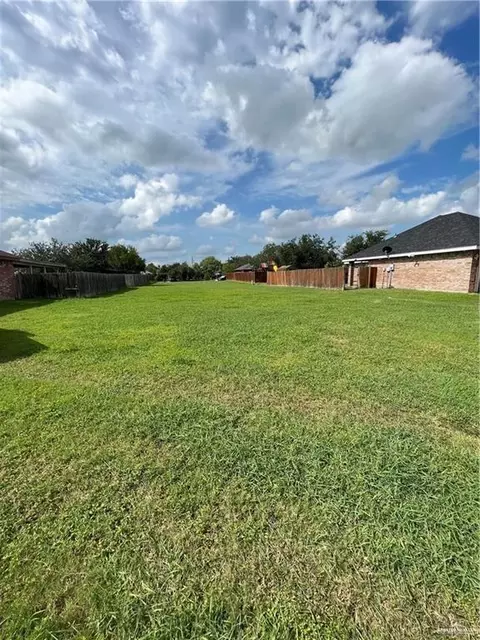 4466 Pedro Martinez St, Mercedes, TX 78570