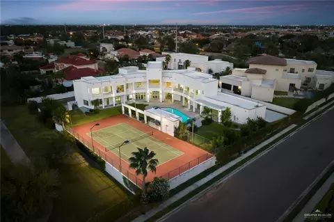 7603 N 2nd Ln, Mcallen, TX 78504