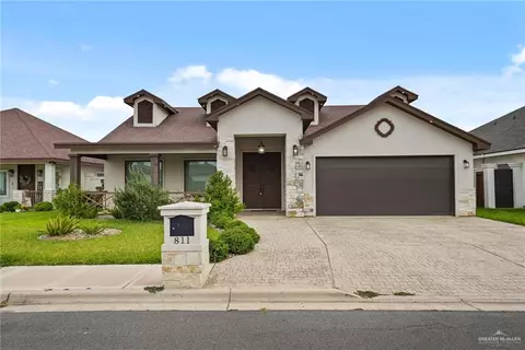 811 W Iroquois Ave, Pharr, TX 78577