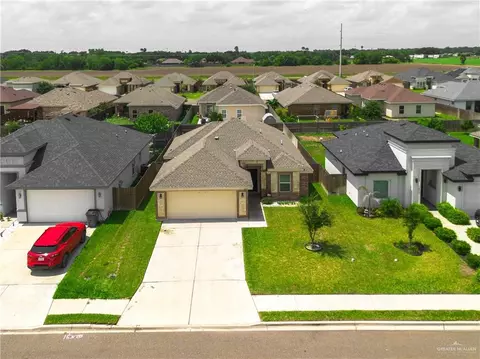 1203 Grandeur Dr, Alamo, TX 78516