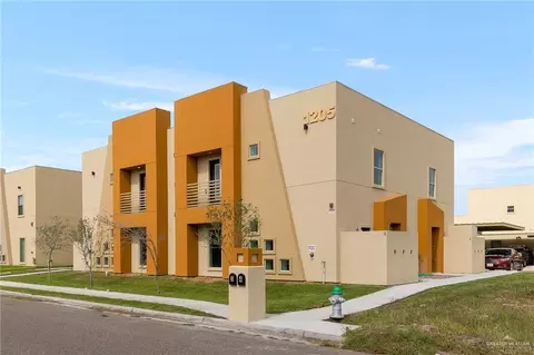1205 E Camellia Ave #3, Mcallen, TX 78501