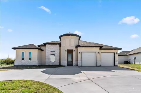 1500 Milania Dr, La Feria, TX 78559