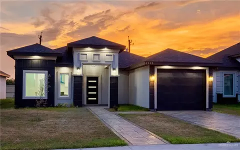 6113 Playa Del Sol St, Edinburg, TX 78542