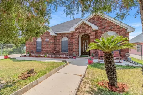 1104 Perales Martinez, La Joya, TX 78560