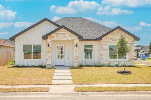 1014 Brooks Dr, Alton, TX 78573