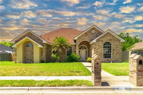 1906 Fair Oaks Dr, Mission, TX 78574