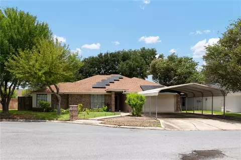1228 S Huisache St, Pharr, TX 78577