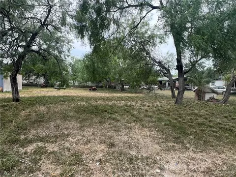 624 E Dicker Dr, Pharr, TX 78577