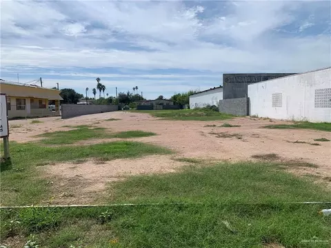 711 Business 83 Hwy W, Pharr, TX 78577