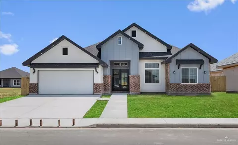725 Milania Dr, La Feria, TX 78559