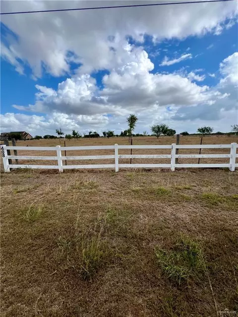 19621 Los Venados Dr, Edinburg, TX 78542