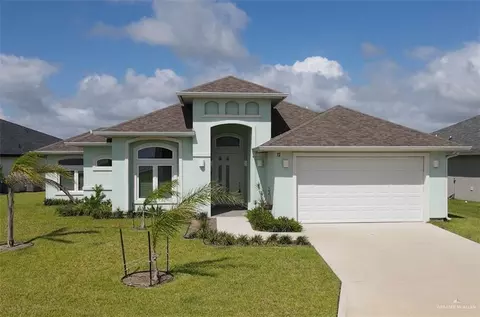 17 Arcos Gdns, Laguna Vista, TX 78578