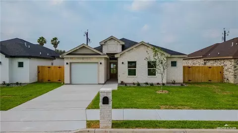 901 E Costa Del Sol Ave, Edinburg, TX 78542