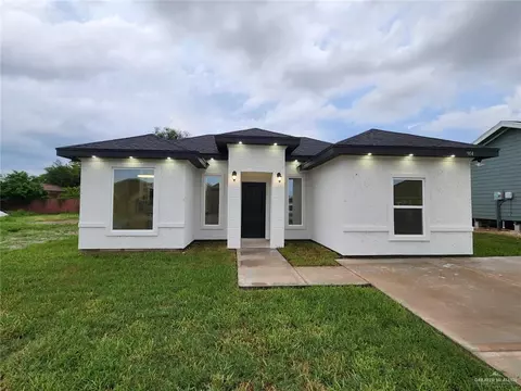 904 W Albatross Ave, Pharr, TX 78577