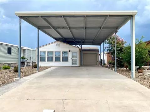 7501 Bunker Dr, Mission, TX 78572